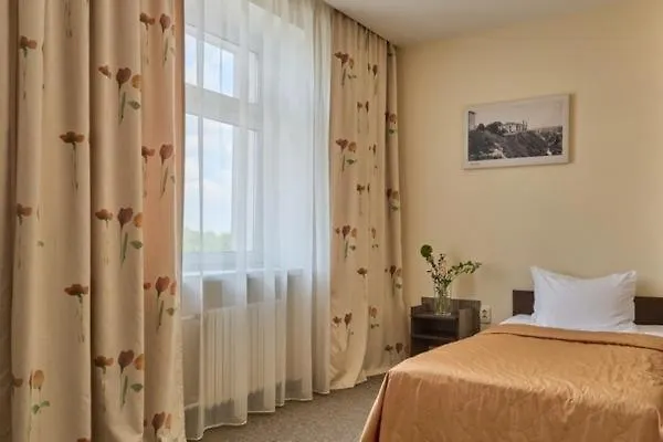 Gasthof Pokojowkai-parking Posen